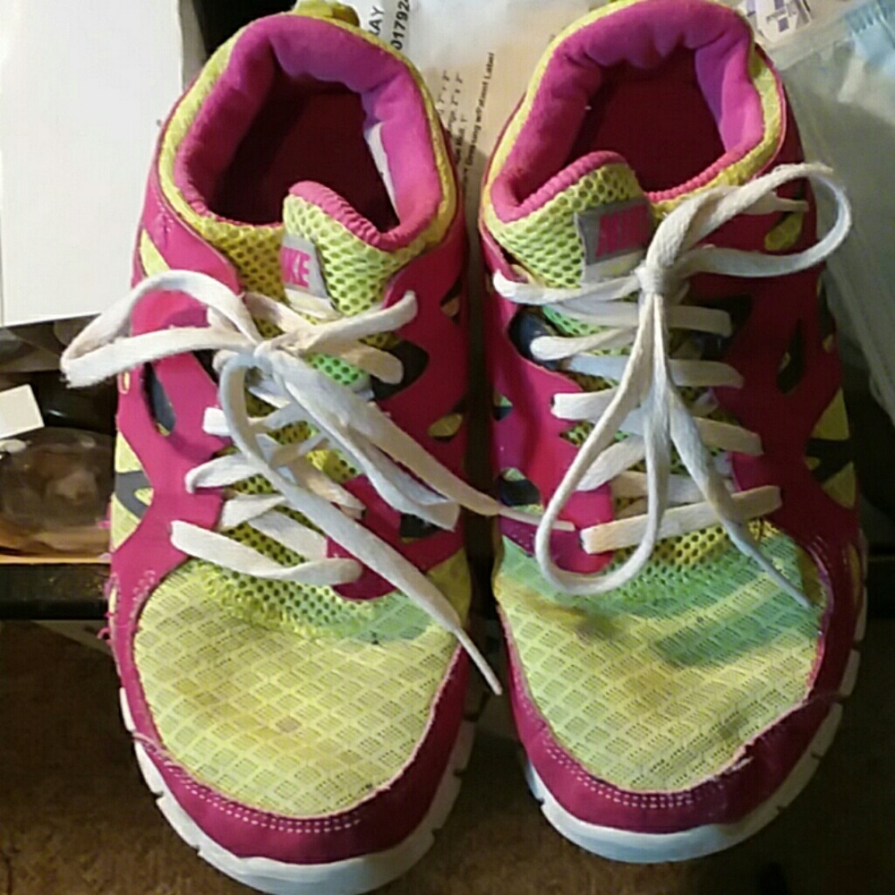 Nike shoes